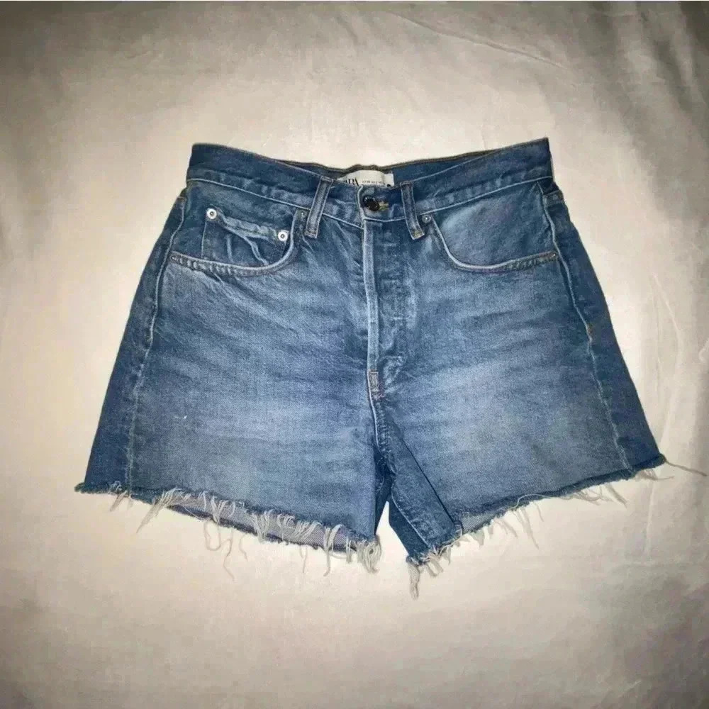 Zara Denim Mom Jean Shorts